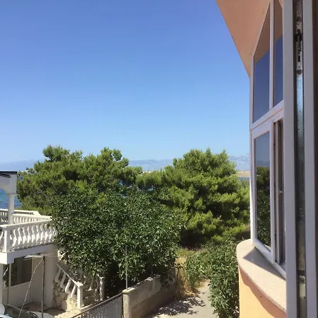 Ruzmarin Apartman