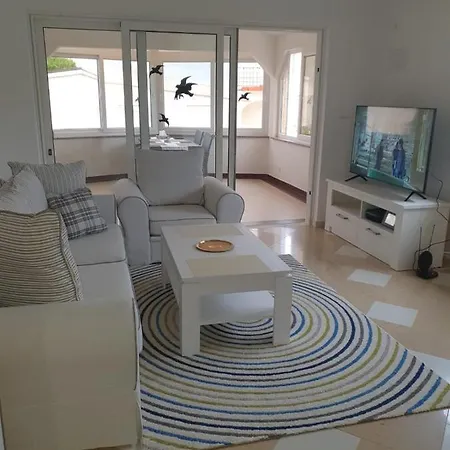 Apartment Ruzmarin Vir