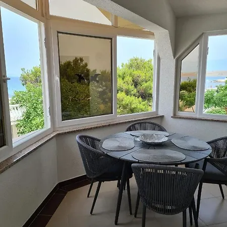 Apartment Ruzmarin