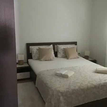 Apartment Ruzmarin *
