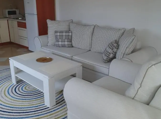 Ruzmarin Apartment Vir