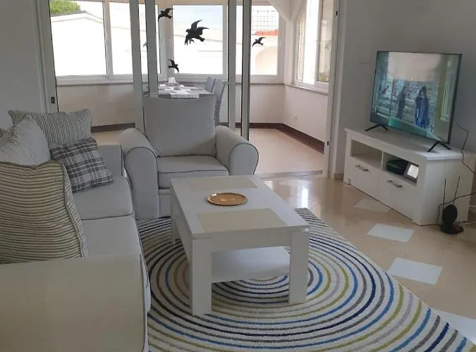 Apartment Ruzmarin Vir