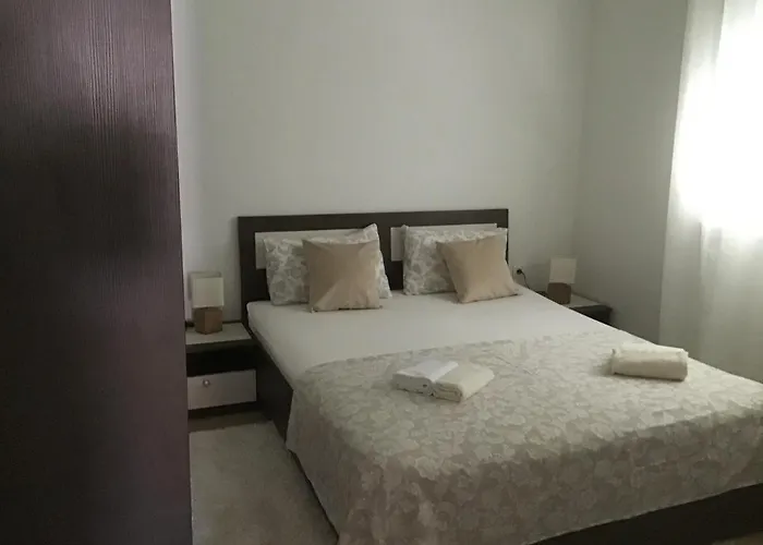 Apartment Ruzmarin *